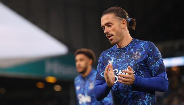 场左侧大范, 曼城领跑 场左侧大范, 曼城领跑