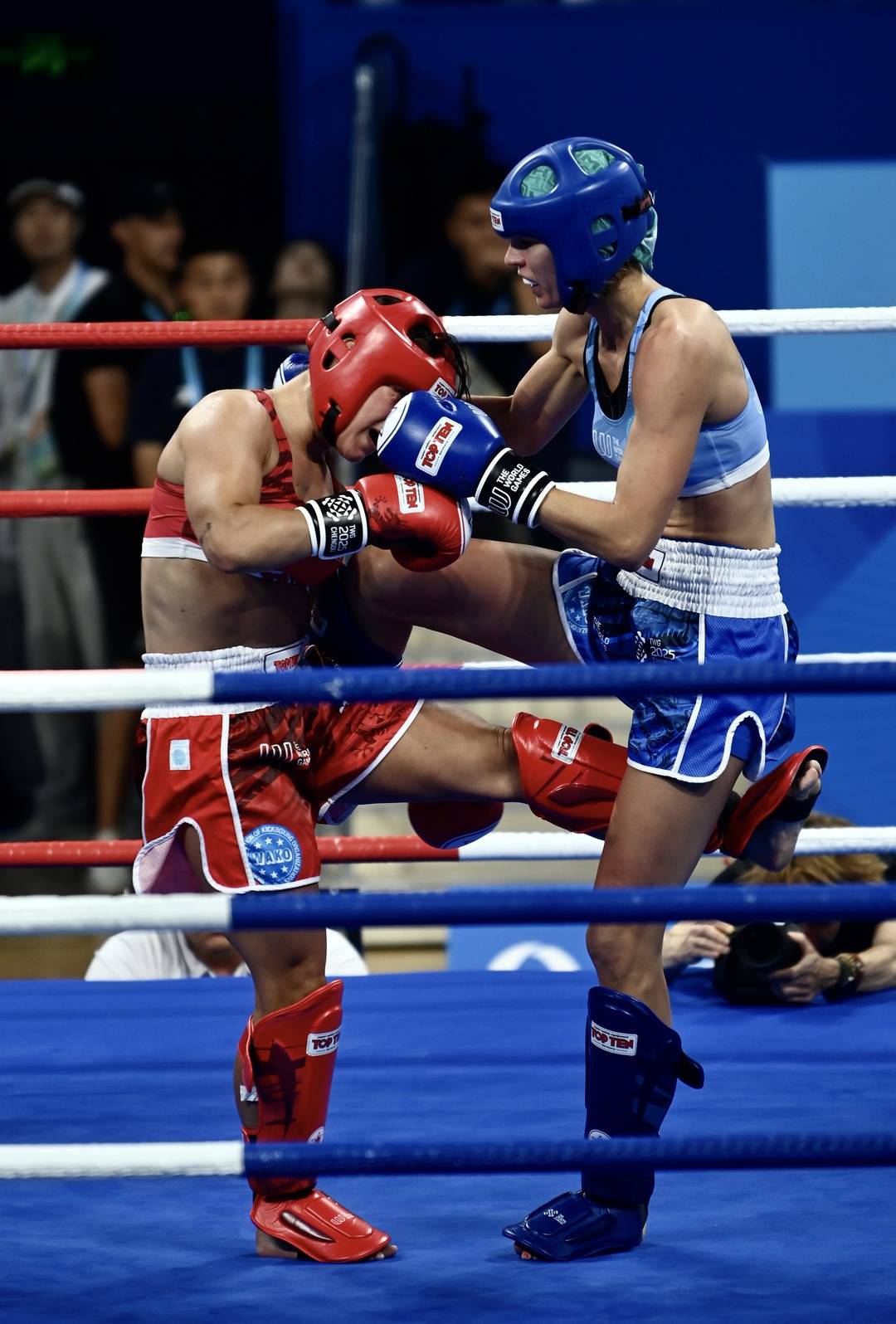 tenan, 今夜自由搏, 自由搏击融 tenan, 今夜自由搏, 自由搏击融