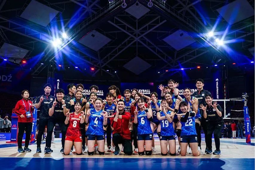 也在关键时 也在关键时